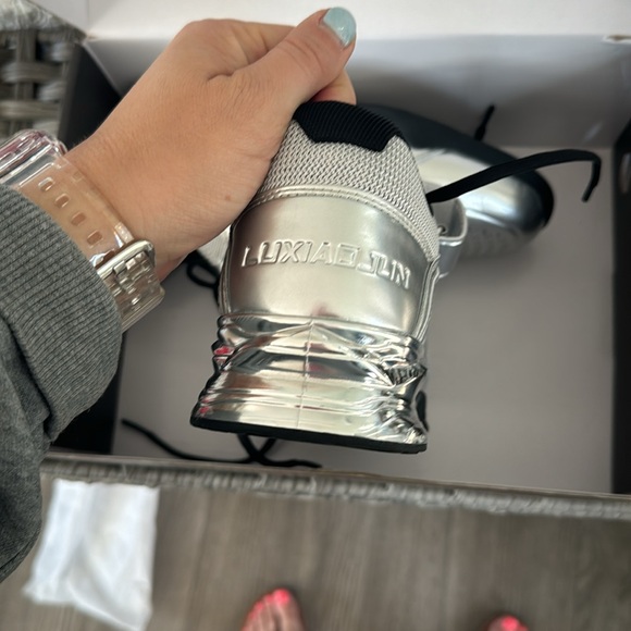 Luxiaojun shoes size 7 - Picture 4 of 6